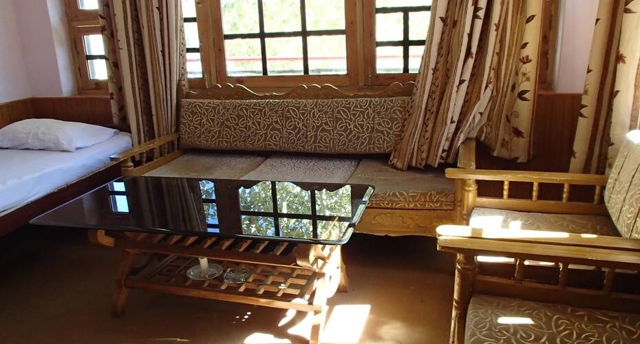 Hotel Spiti Sari, Kaza 3